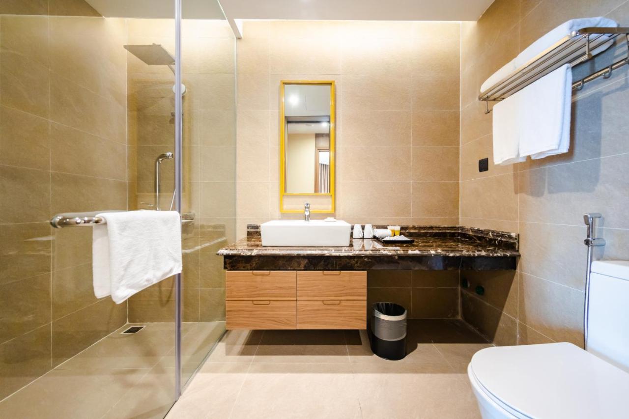Muong Thanh Luxury Ha Long Centre II Buitenkant foto